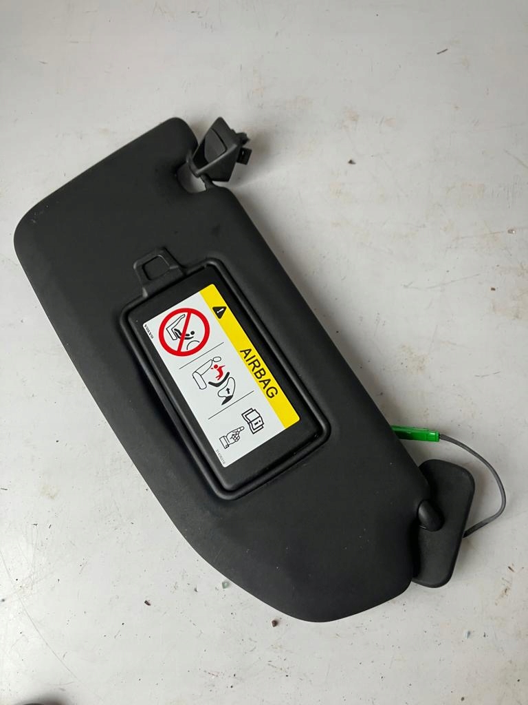 фото №2, Захист сонцезахисна volvo xc40 права r design