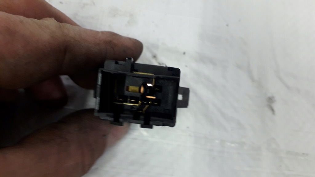 фото №8, Seat ibiza iii перемикач підігрів скло 6l1959621