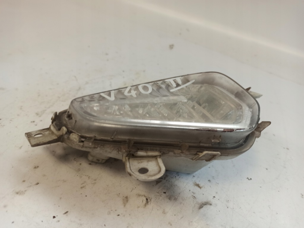 Volvo v40 2 фара передня правий led drl протитуманна фара правий 31395922 Зі Шроту