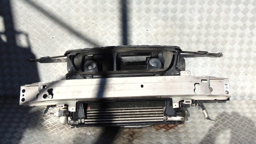 фото №1, Pas передний радиатор балка вентилятор volvo s80 2.9 бензин автоматическая коробка передач