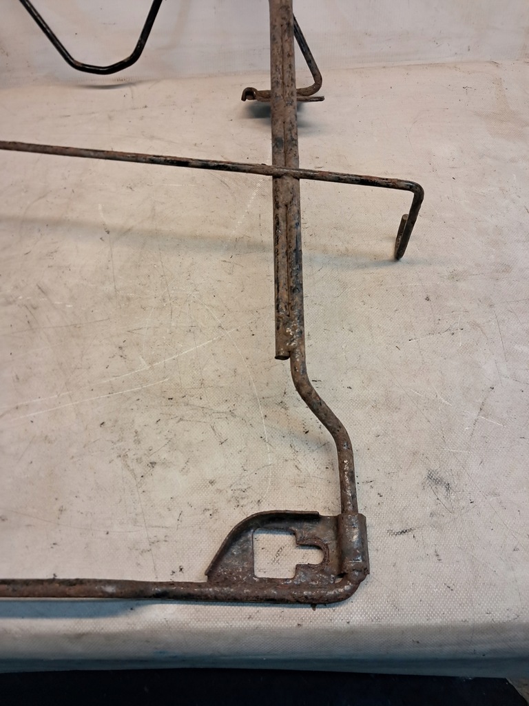 фото №2, Корзина кронштейн колеса запасного renault trafic iii 23r