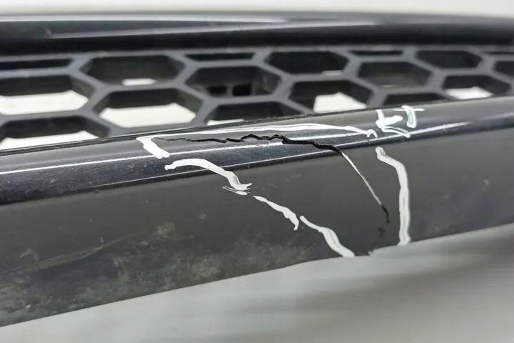 фото №8, Решётка радиатора toyota corolla verso _e12_ 531170f010 2.2l дизель 66kw 2006