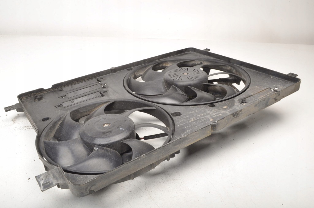 Volvo s60 v60 xc60 xc70 v70 s80 вентилятор радіатора 31293777 31293777 Недорого