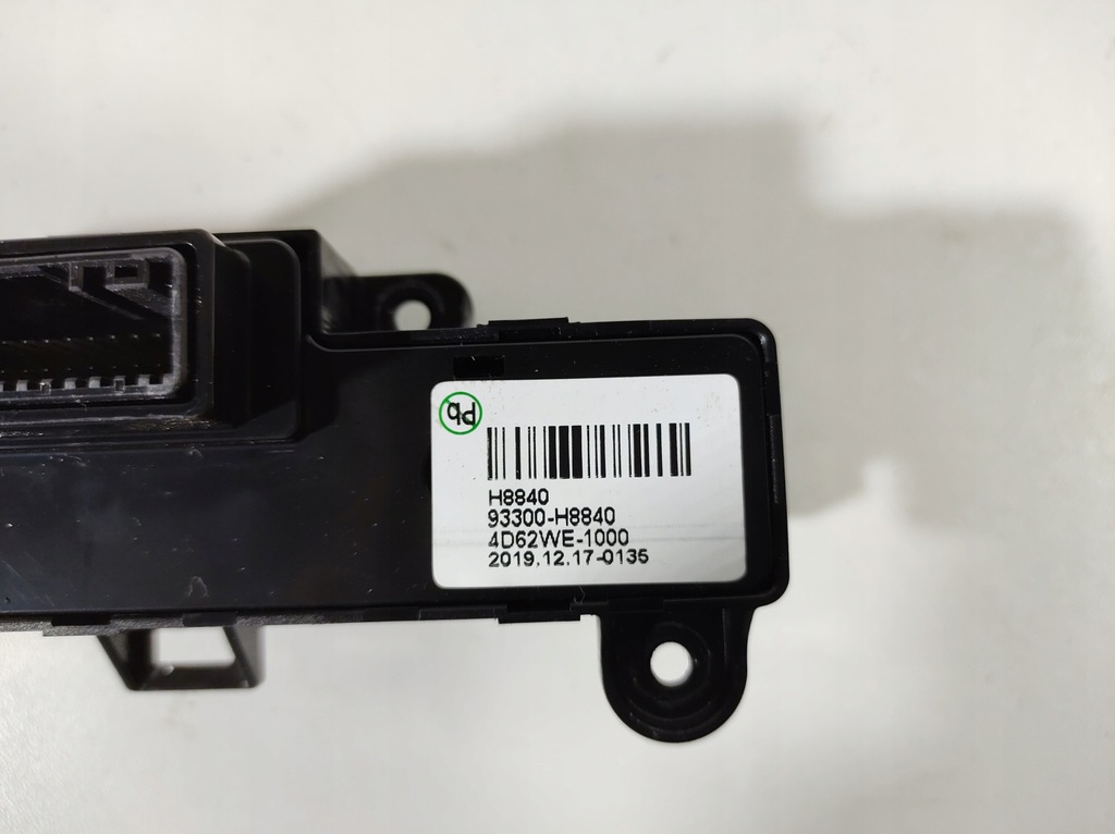 фото №15, Kia stonic 17- панель керування вимикач 93300-h8840