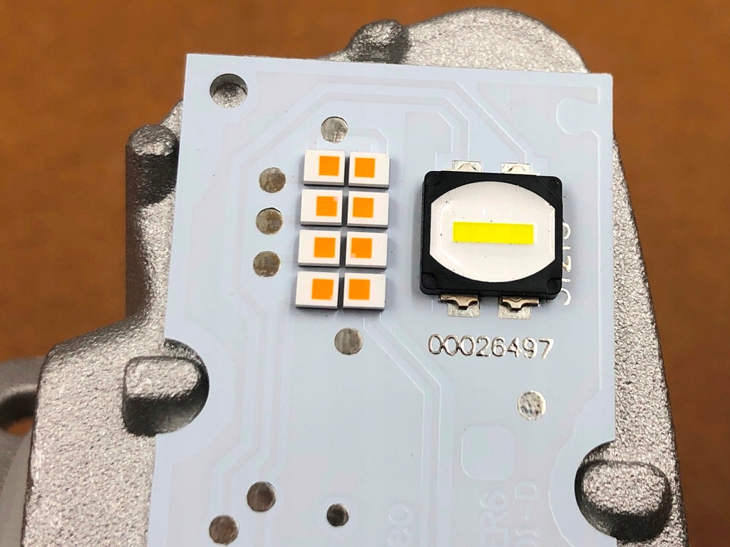 фото №8, Радіатор модуль фара led drl лівий 63117367755 do bmw i8 2014 2018