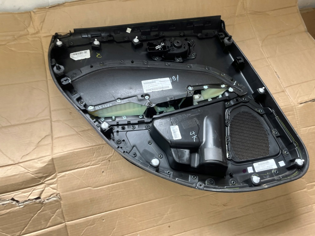 фото №9, Jeep compass ii 1.4it 2018r обшивка оббивка двері правий задня задній