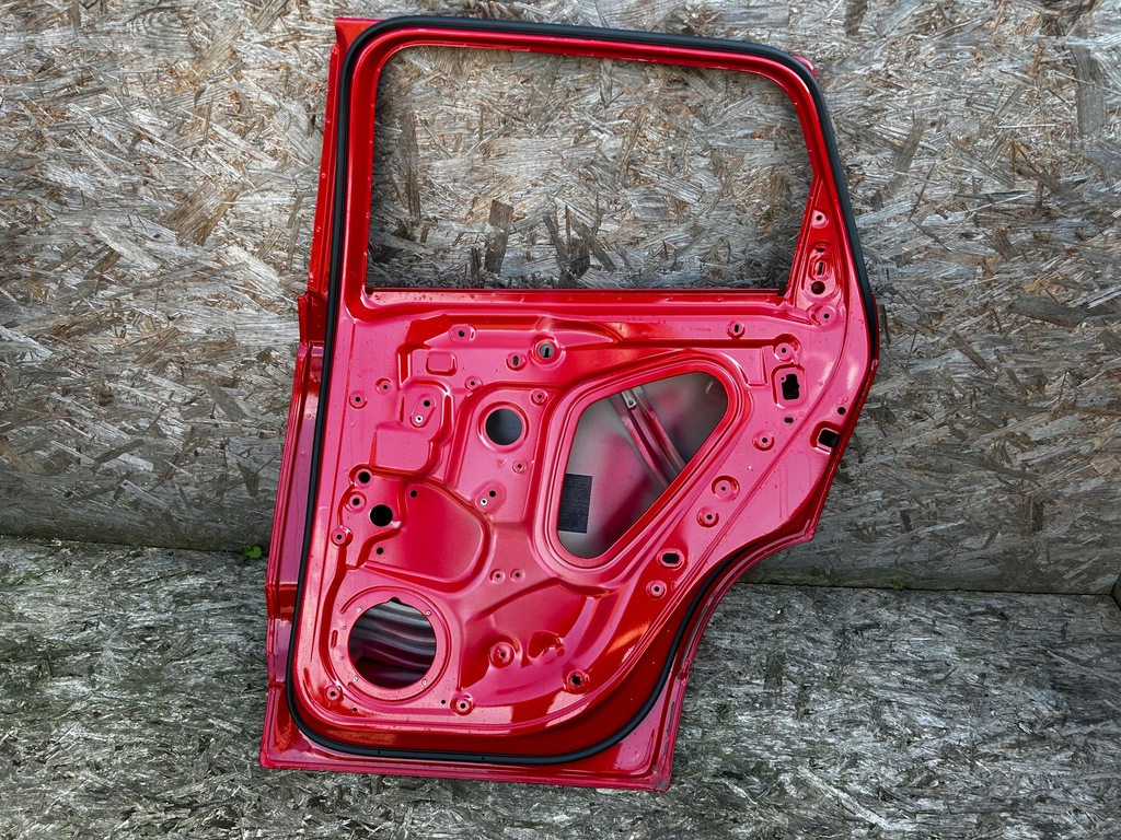 фото №9, Seat ateca skoda karoq дверь правое задняя задние