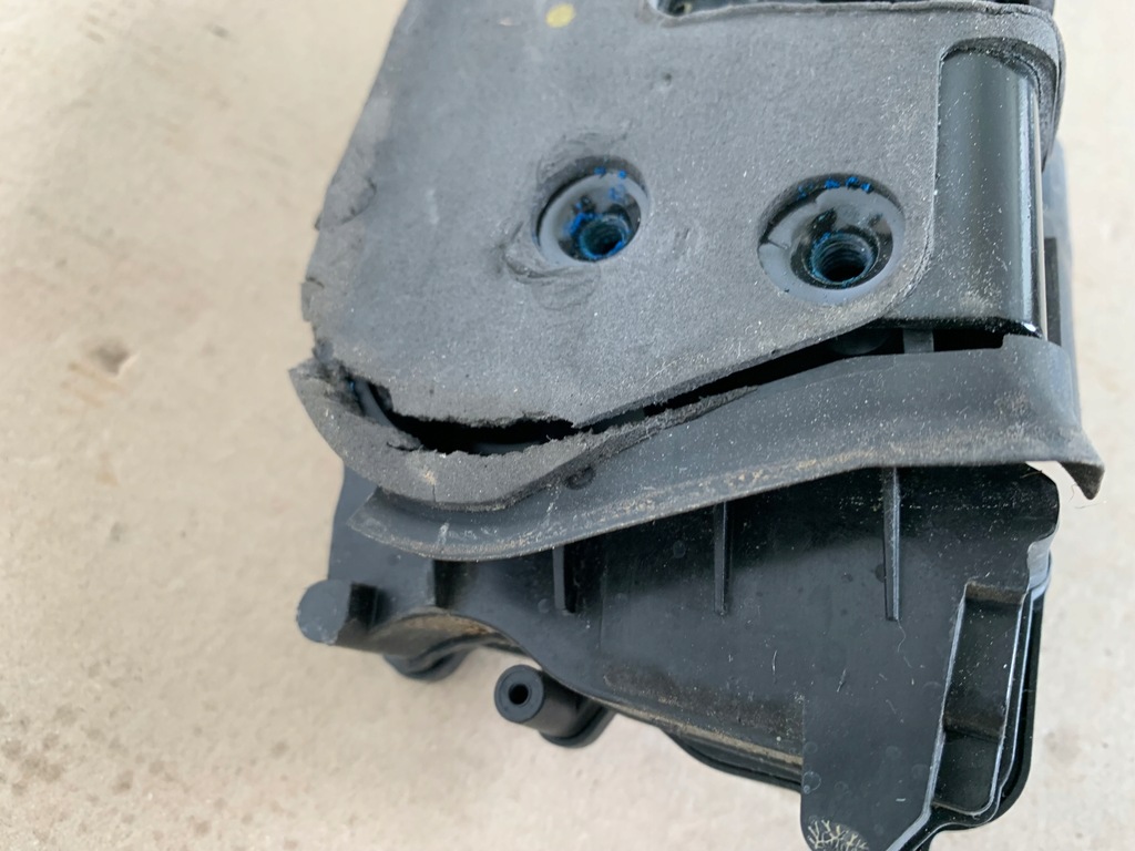 фото №16, Ford mustang mach-e rwd 2021r 75.7 kwh замок двері правий перед оригінал