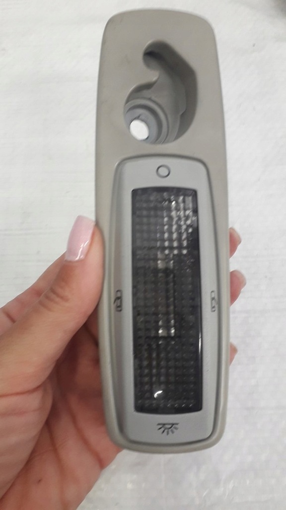 фото №9, Лампа освещение кабины volkswagen оригинальный номер 3b0947291