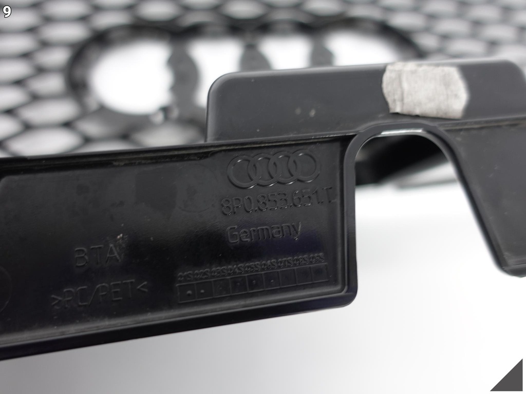 фото №10, Audi rs3 8p0 09-12 бампер решётка радиатора решётка радиатора перед