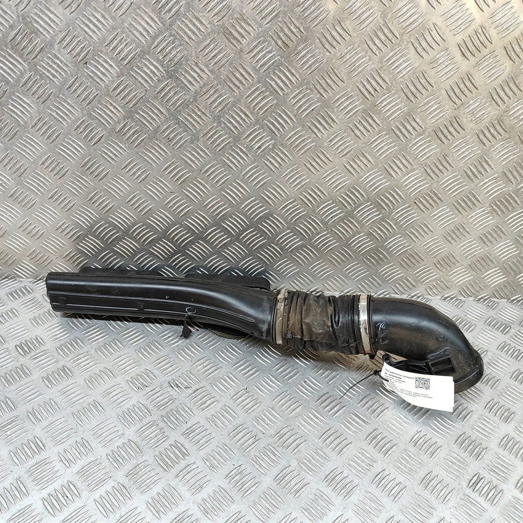 фото №1, Land rover range rover sport l494 2018 часть трубы впуска воздуха