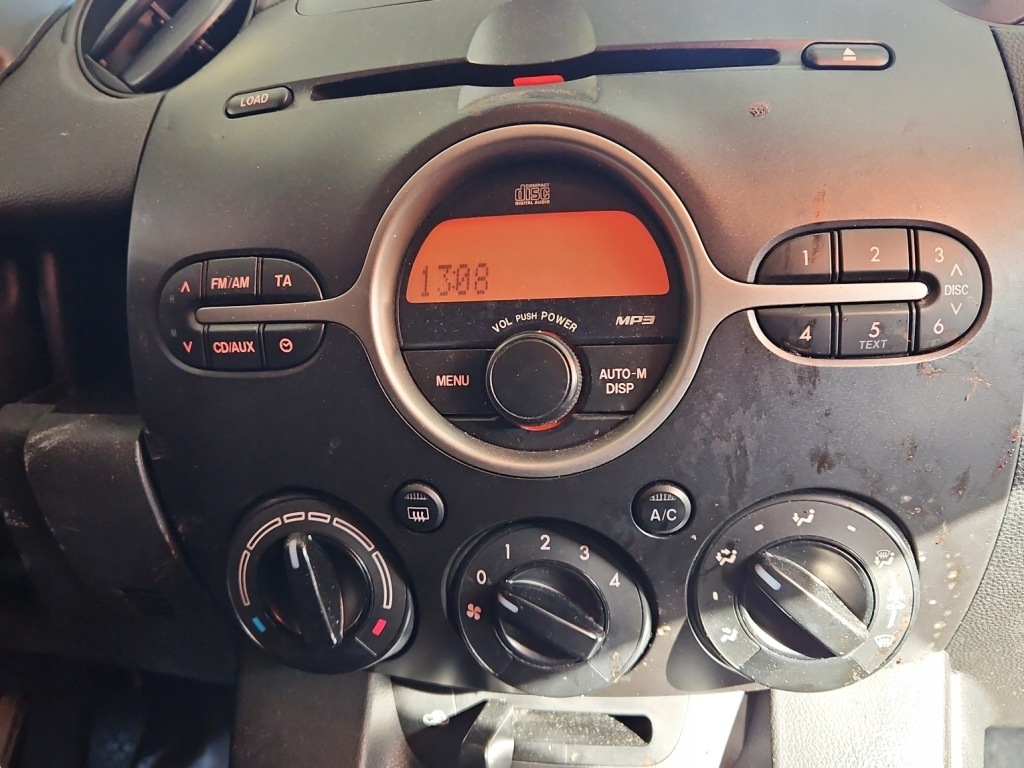 Купити Радіо заводський mazda 2 ii de 14797726 радіопрогравач
