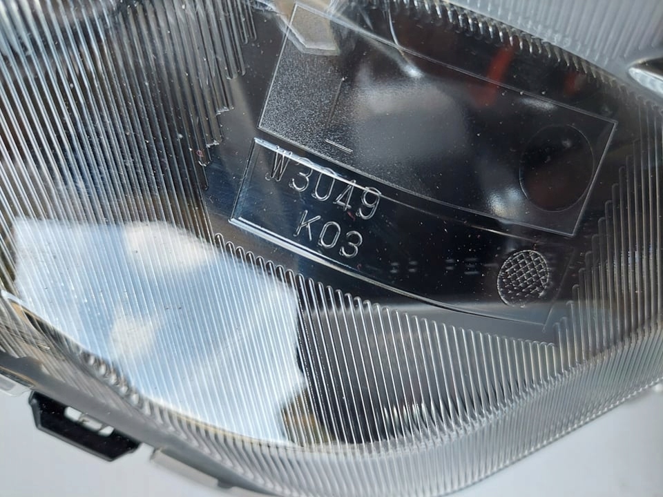 фото №8, Toyota rav-4 lift лампа перед передня права led