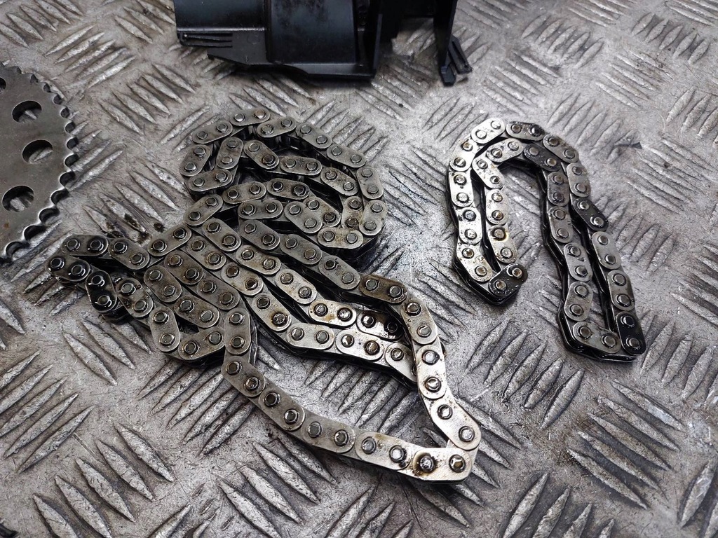 фото №8, Насос оливи + ланцюги renault master iii 150000147r 150505659r