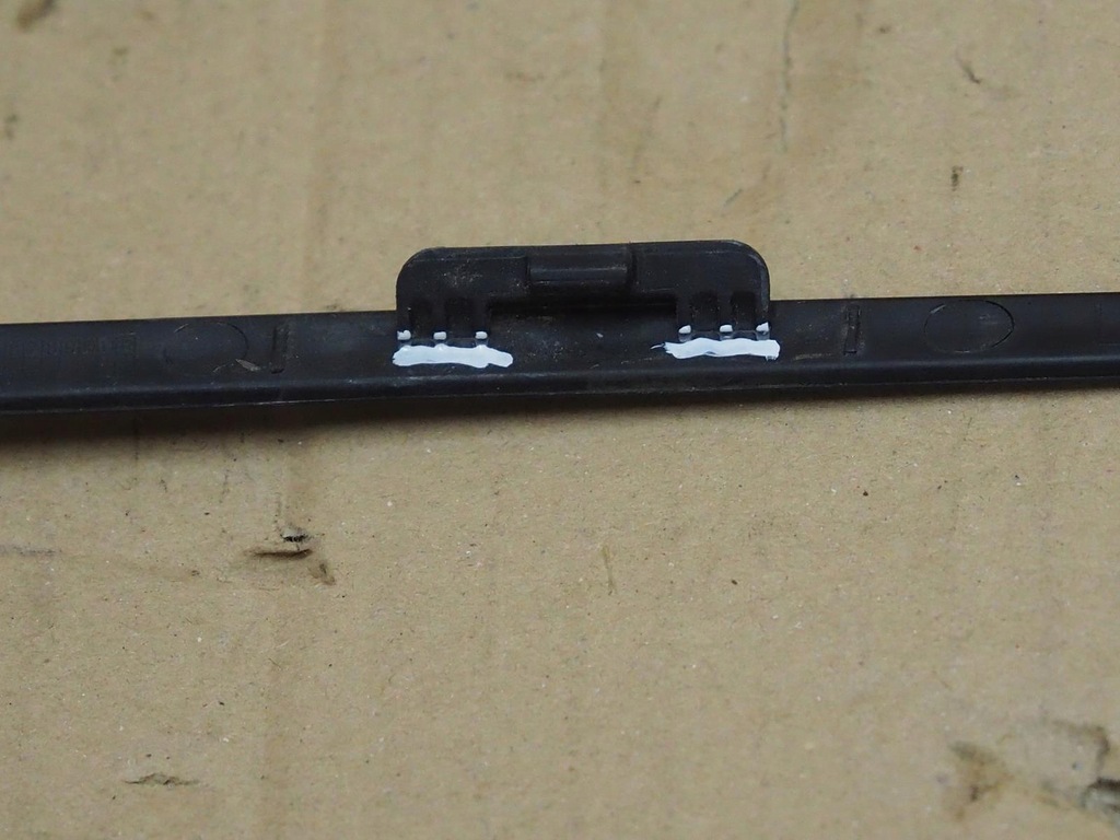 фото №10, Mercedes w206 молдинг бампера перед левая