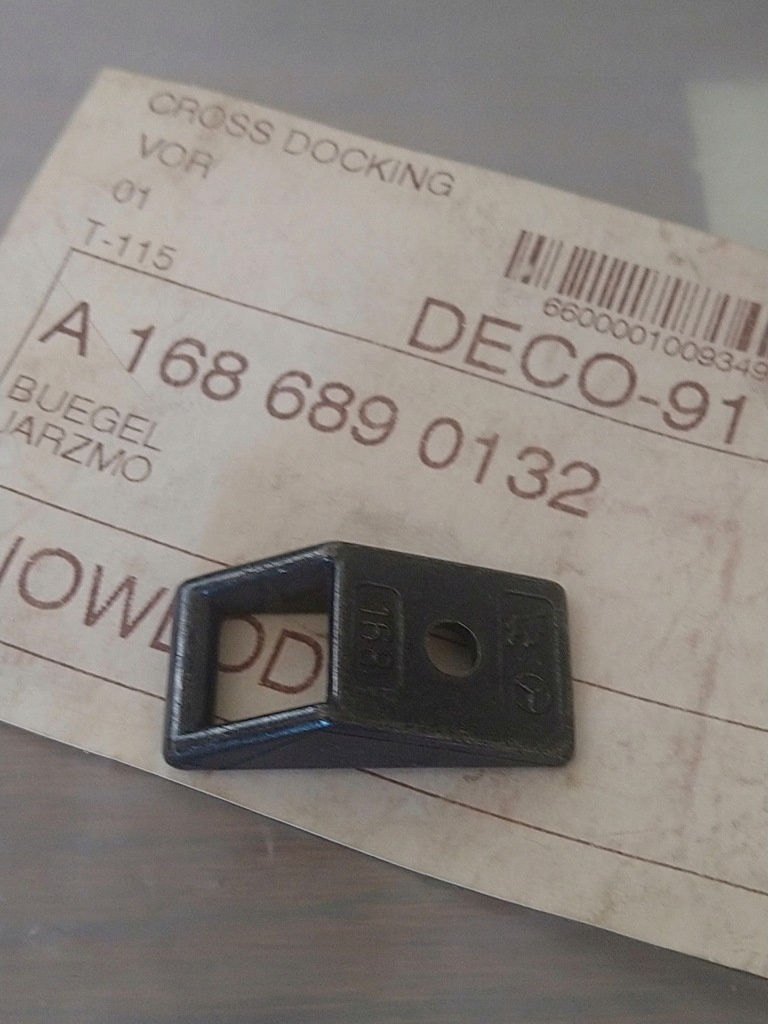 фото №1, Кронштейн mercedes a1686890132