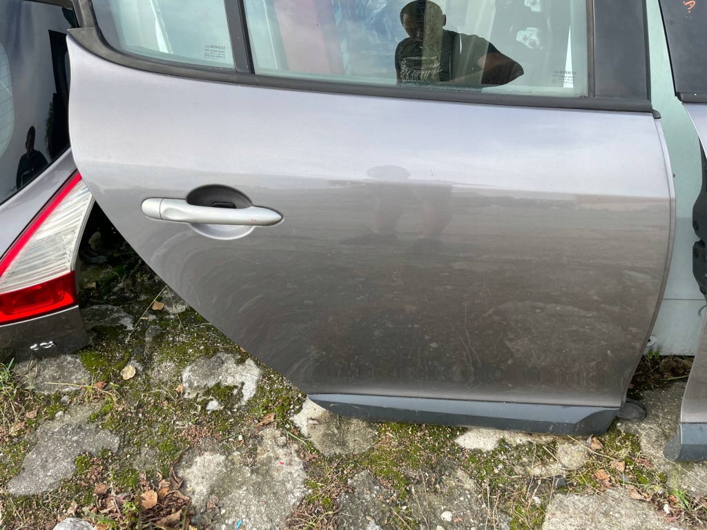 фото №2, Дверь megane iii tekng