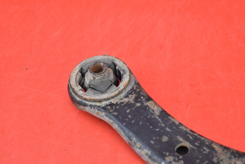 фото №7, Важіль лівий перед toyota corolla e12 2.0 d-4d 90 km 00-08