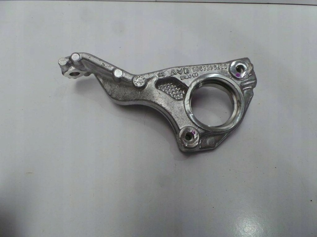 фото №1, Opel grandland x 1.2 2019 кронштейн опора полуось