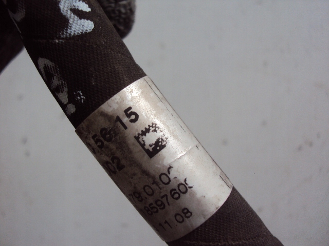 фото №5, Mercedes-benz оригинальный номер a2048305615 шланг кондиционера