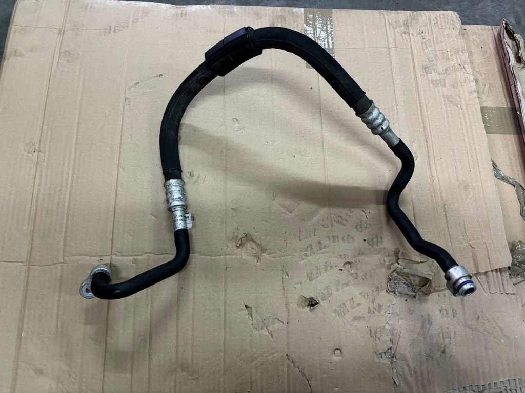 фото №1, Шланг кондиционера audi a6 c7 allroad 4g0260701