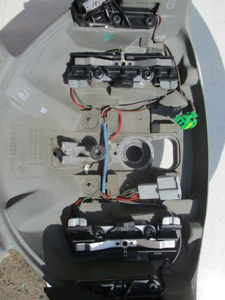 фото №10, Trafic ii vivaro воздуховод 8200043066