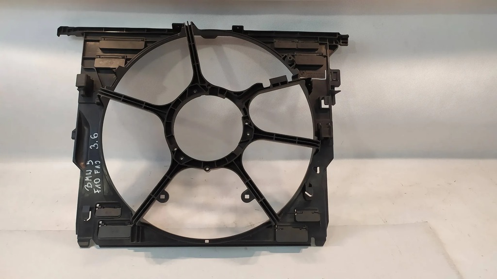 фото №6, Корпус вентилятора радіатора bmw 5 f10 f11