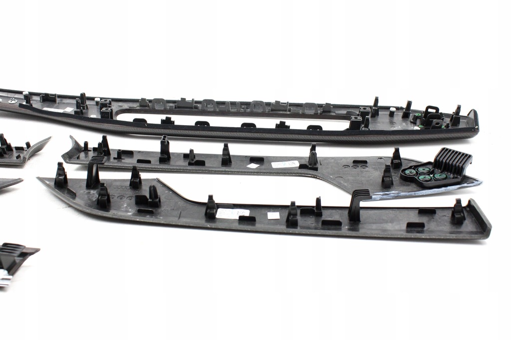 фото №14, Nowe org декори молдинг декоративна консолі audi a4 b9 rs5 a5 8w f5 7v7 карбон