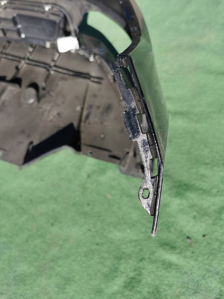 фото №12, Ford mustang vi gt 14- бампер перед передний накладка плита