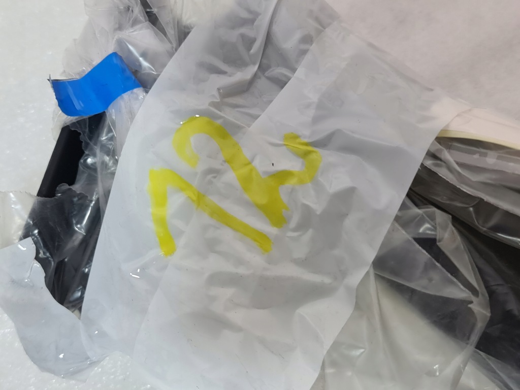 фото №12, Opel-części corsa e напрямна середній бампера задня 3d 5d 13179908