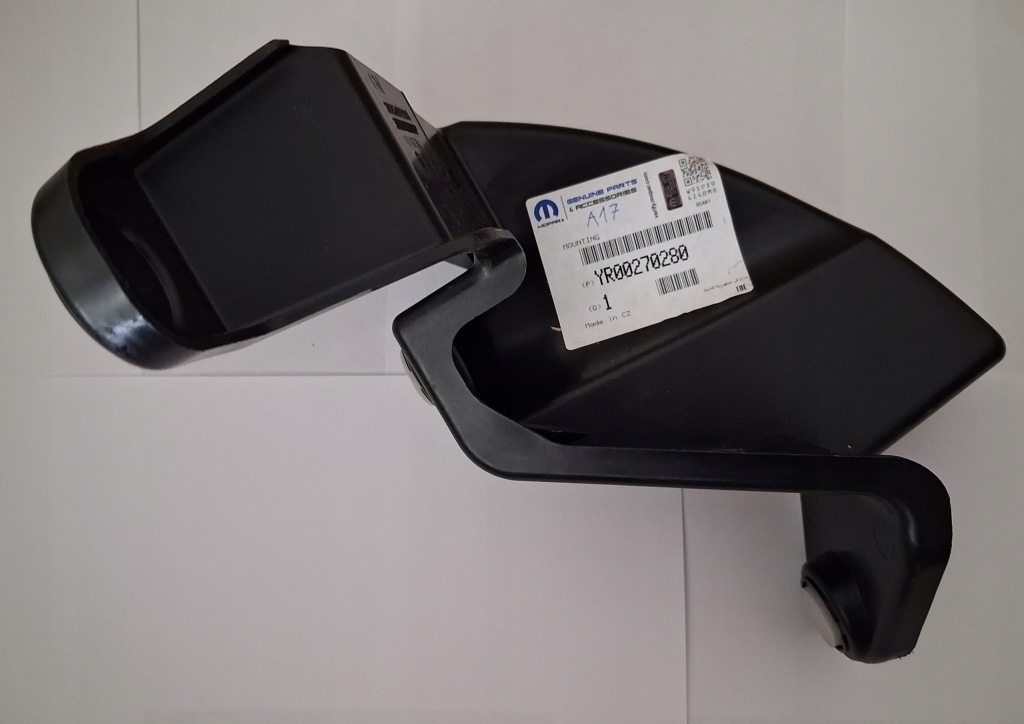 Купити Напрямна бампер лівий задній opel insignia b 39157944