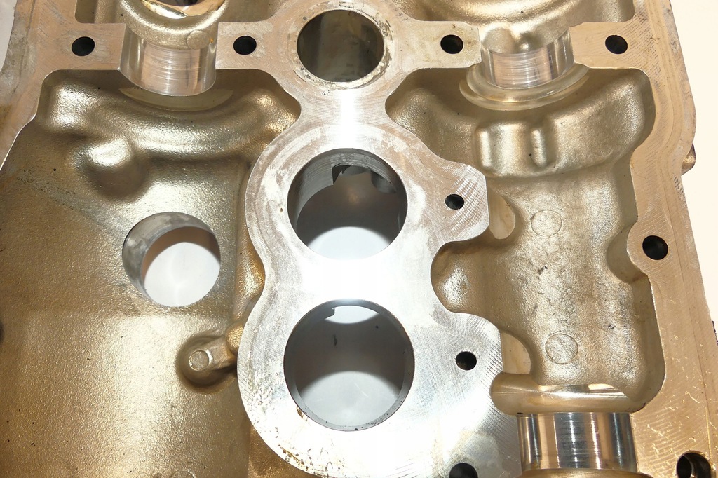 фото №8, Alfa romeo giulia quadrifoglio 2.9 v6 головка циліндрів права