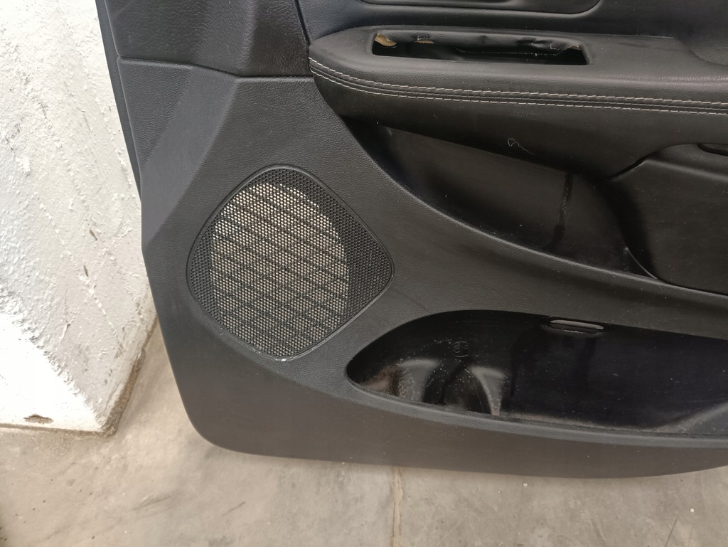 фото №7, Dodge grand caravan обшивка дверь перед