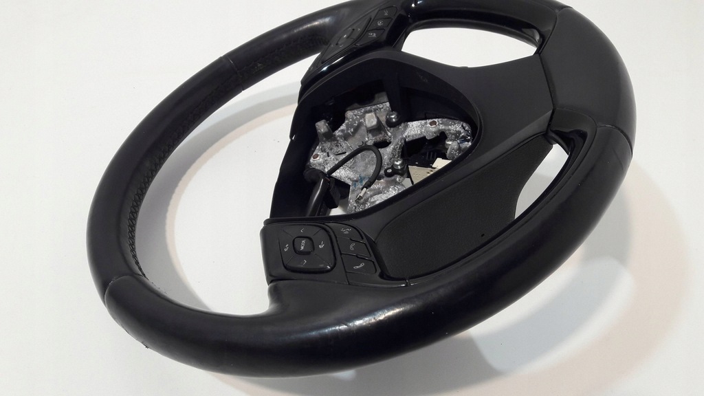 фото №11, Toyota c-hr chr воздуховод кожаный кожа с подогревом подогрев l100