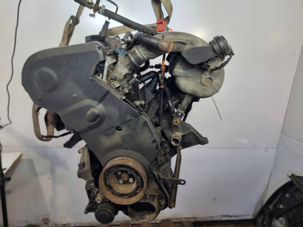 фото №1, Двигатель kompletny adr 1.8 t volkswagen passat b5