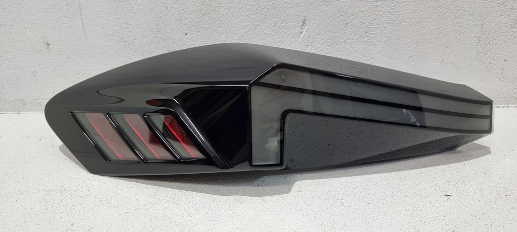 фото №1, Лампа левый задняя задняя bmw xm g09 23-