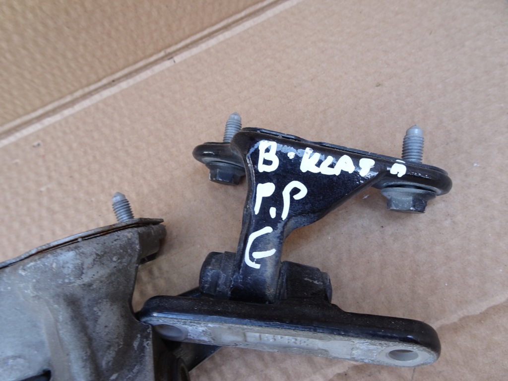 фото №3, Mercedes b-klasa w245 петли дверь правый перед