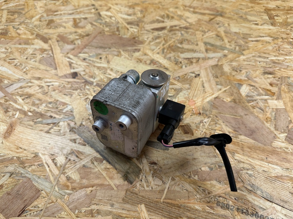 фото №5, Радиатор кондиционера opel e-corsa f peugeot e-208 ii 9831600480 2019-