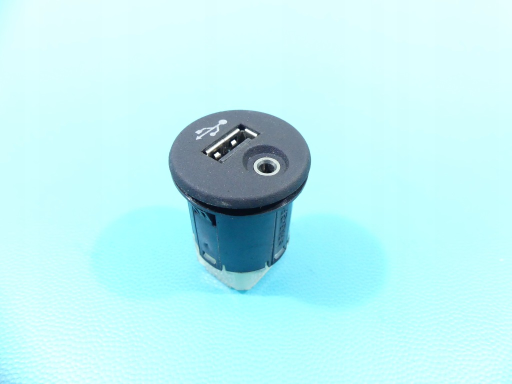 фото №1, Роз'єм usb nissan juke i 10-19