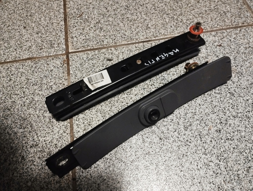 фото №3, Kia magentis регулировка высоты поперечина góra dół ремни перед