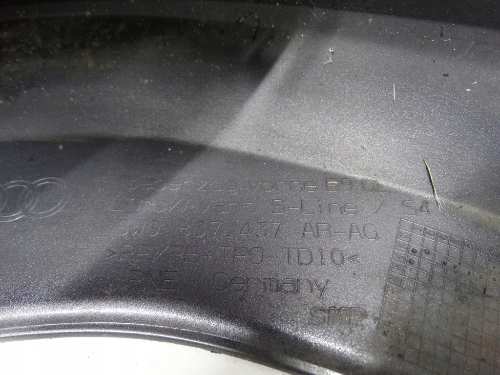 фото №16, Audi a4 b9 s-line competition 8w 18-19 бампер передний 8w0807437ab