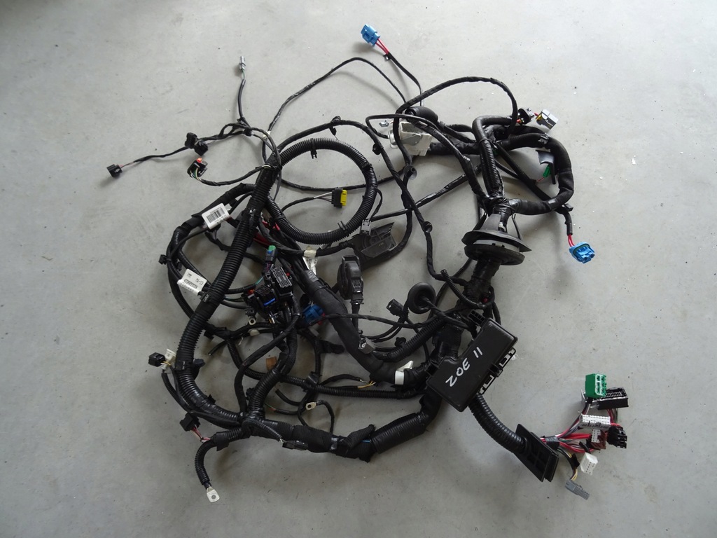 фото №1, Жгут электропроводка отсек двигателя renault zoe ii