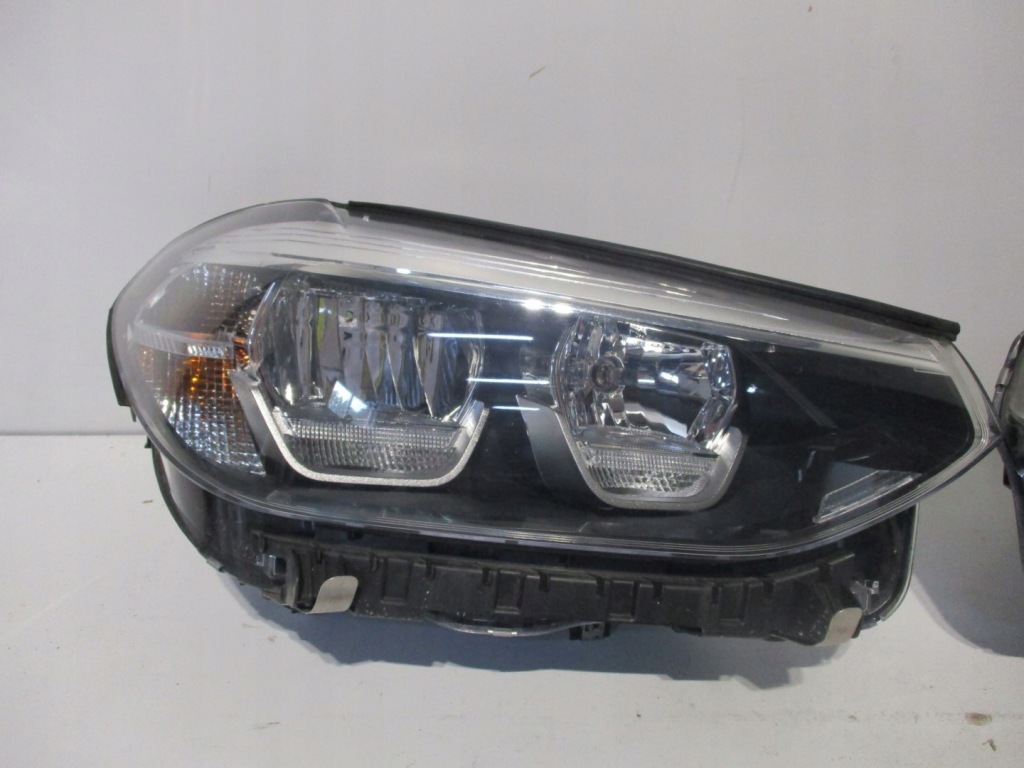 фото №1, Лампа bmw x3 x4 g01 g02 led h7 права