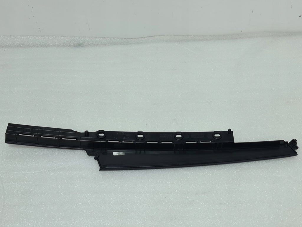 фото №4, Land rover range rover velar l560 защита наружная стойка правая перед