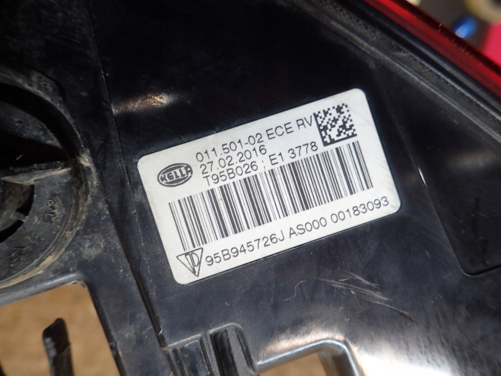 фото №5, Лампа задняя правая лампа porsche macan led