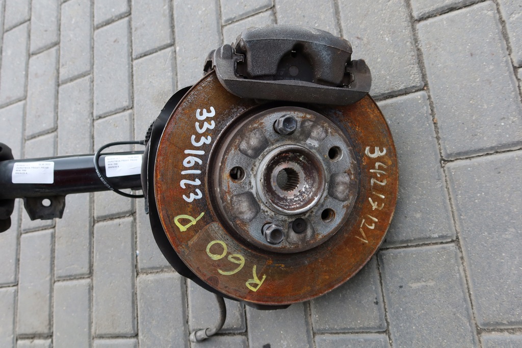 фото №2, Поворотный кулак правый перед mini r60