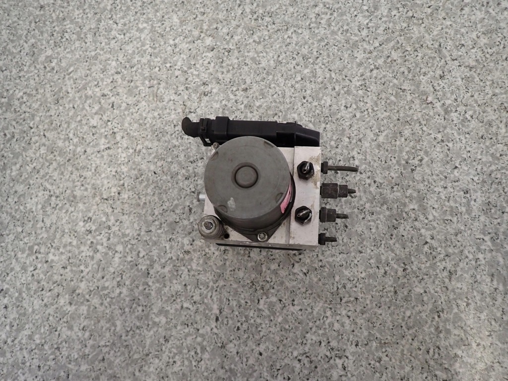 фото №7, Hyundai sonata v 2.0 crdi 05-09 насос abs блок управления 58920-3k500