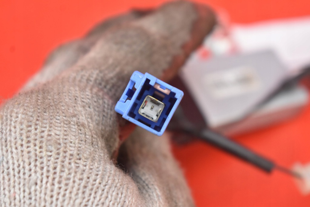 фото №6, Усилитель антенны 86300-07030 toyota avalon xx40 13-18