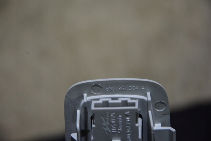 фото №10, Кронштейн з лампа vw tiguan 5n0861303a 5n0861304a