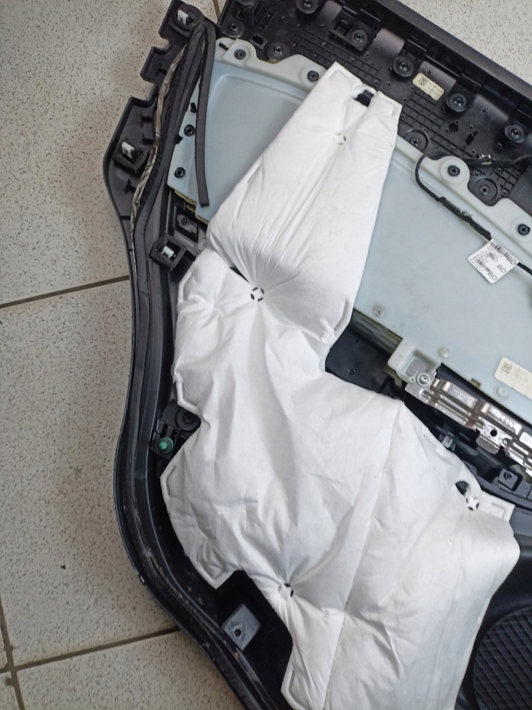 фото №8, Обшивка двері задня права сторона ford edge 2 cd539 2015